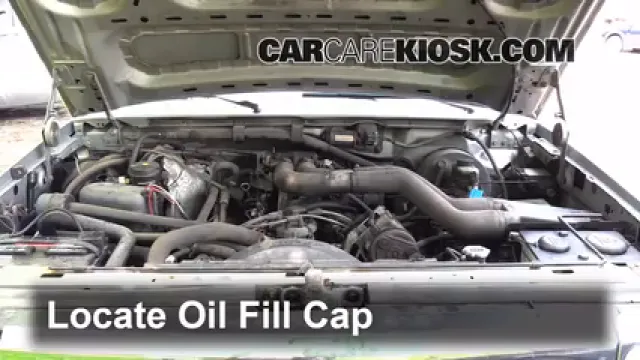 1995 Ford F-250 XL 7.5L V8 Standard Cab Pickup (2 Door) Huile Ajouter de l'huile